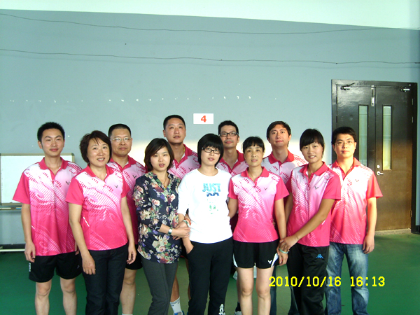 我司參加省供銷(xiāo)社本級羽毛球比賽，獲混合雙打乙組冠軍